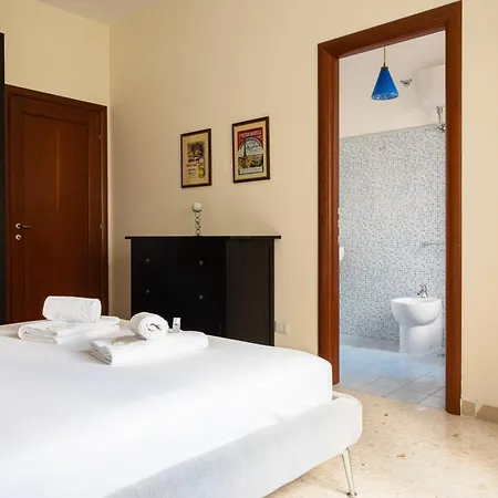 Libia Cozy Apartment Rome