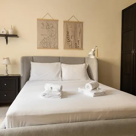 Libia Cozy * Rome